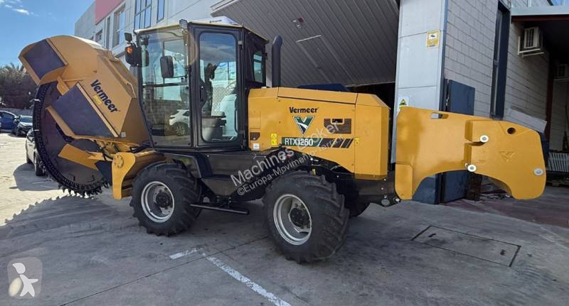 Cestné staviteľstvo Vermeer RTX1250i2