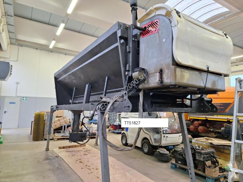 أشغال طرقية  Bucher UH4000