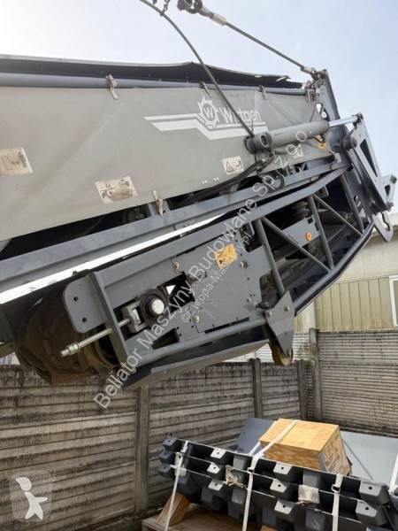 Wegenbouw Wirtgen W200