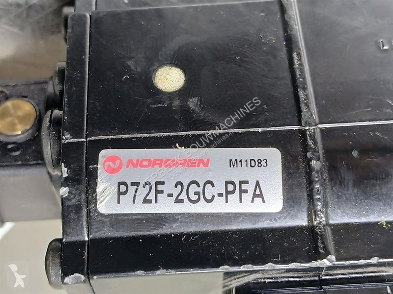 Wegenbouw  P72F-2GC-PFA - Excelon soft start...