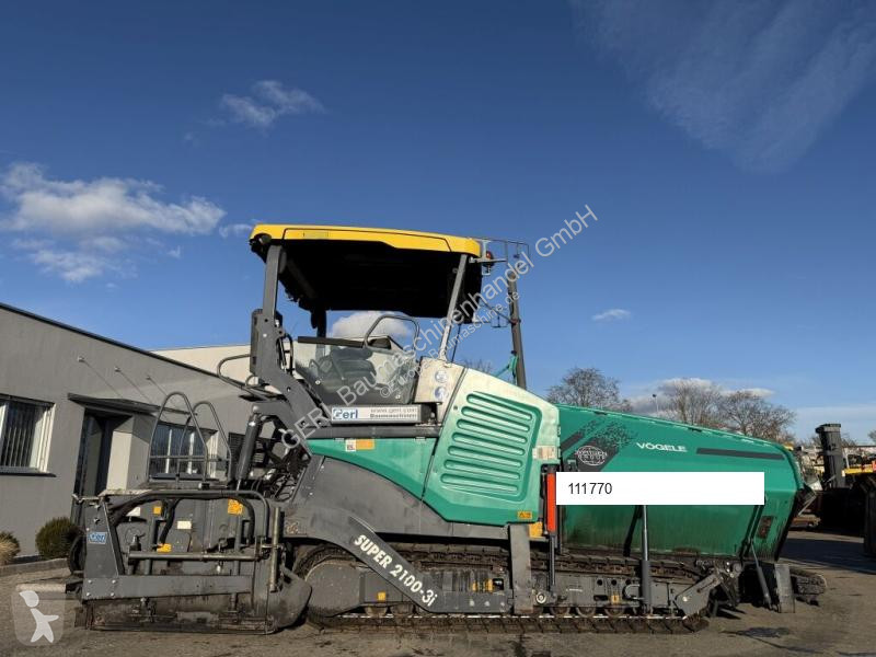 Vägarbeten Vögele Super 21003i