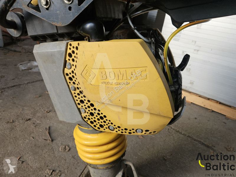 Wegenbouw Bomag BT 65