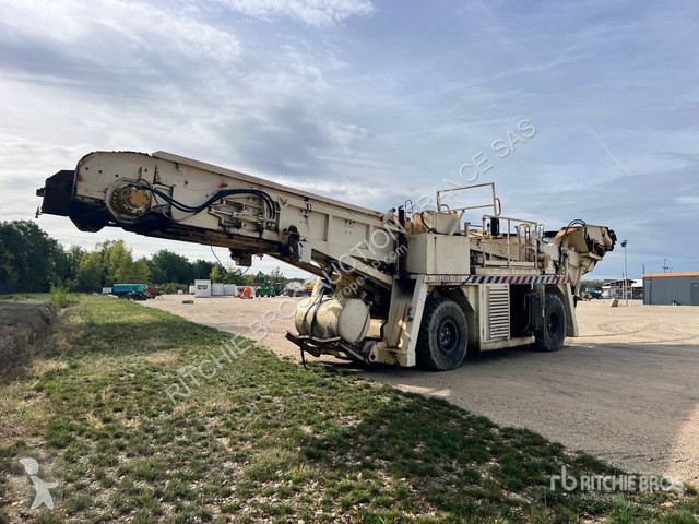 أشغال طرقية Franex  F392