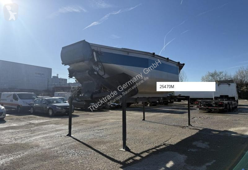 Vägarbeten  Betonmulde 10m³ isoliert