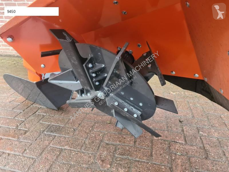 Wegenbouw  Greppelfrees TK 25