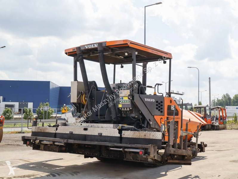 أشغال طرقية Volvo ABG P6820C