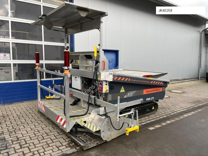 Wegenbouw  Flächenfertiger HF-PRM 275 in...