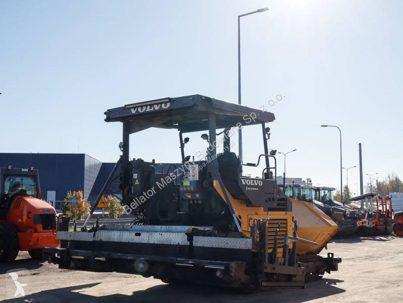 Echipamente pentru lucrari rutiere Volvo ABG 6820