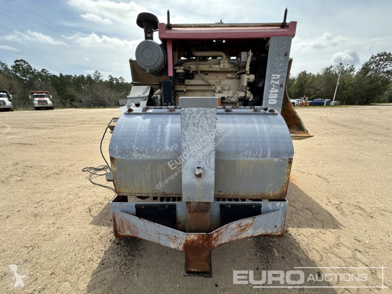 Echipamente pentru lucrari rutiere  AZ-480