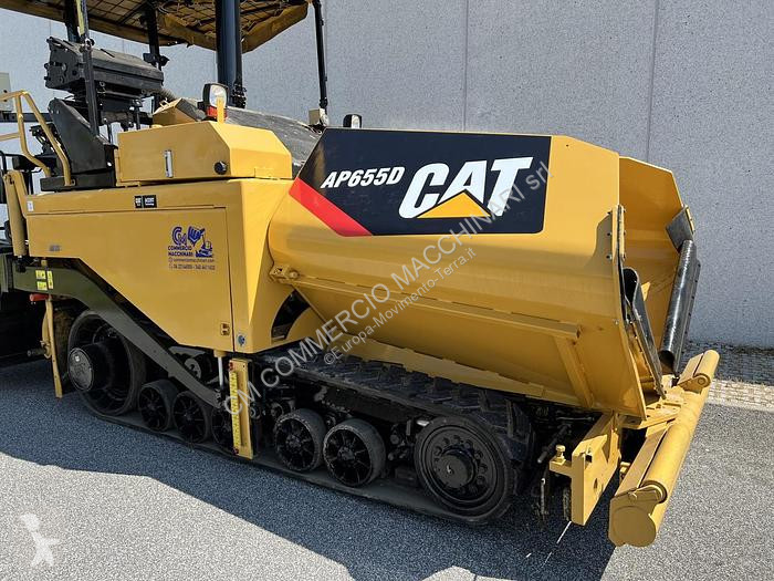 Echipamente pentru lucrari rutiere Caterpillar