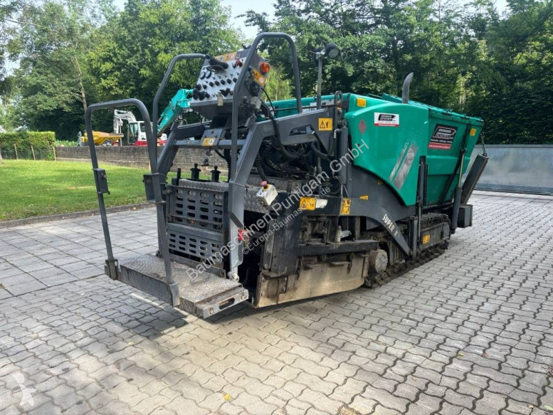 Silniční práce Vögele Super 800