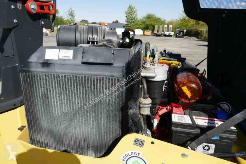 Vejarbejde Bomag AD-5