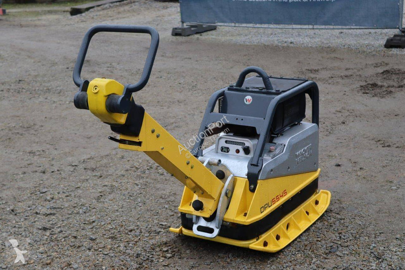 Echipamente pentru lucrari rutiere  DPU5545