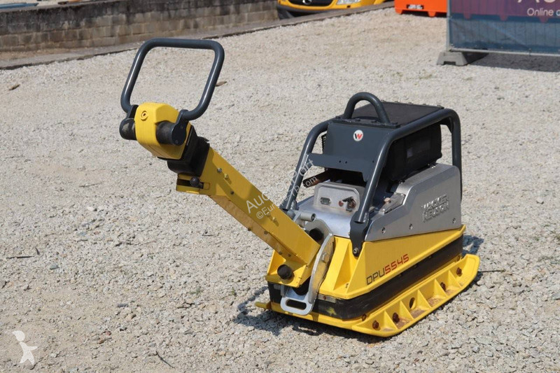 Echipamente pentru lucrari rutiere  DPU5545
