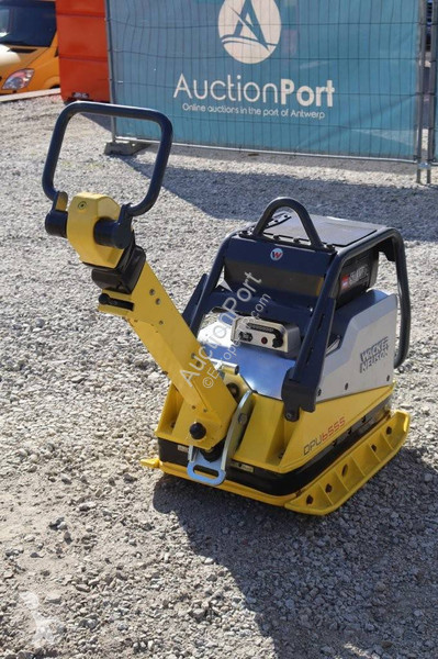 Echipamente pentru lucrari rutiere  DPU6555