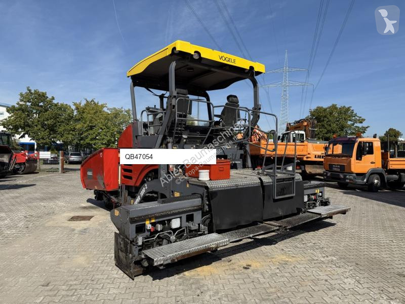 أشغال طرقية Vögele Super 1800-2
