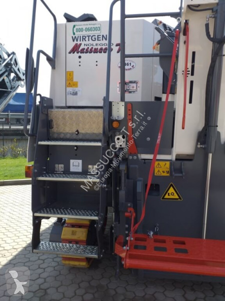 Cestné staviteľstvo Wirtgen W130CFi
