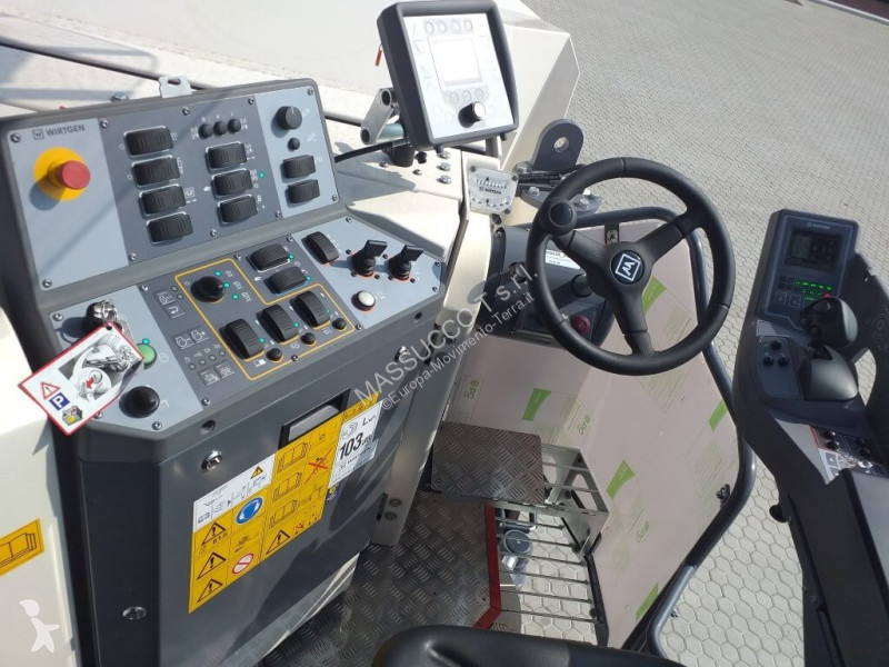 أشغال طرقية Wirtgen W120CFi