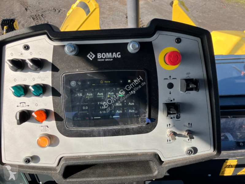 Vejarbejde Bomag  BF 800 C-3 S600 A-Pave  Stage...
