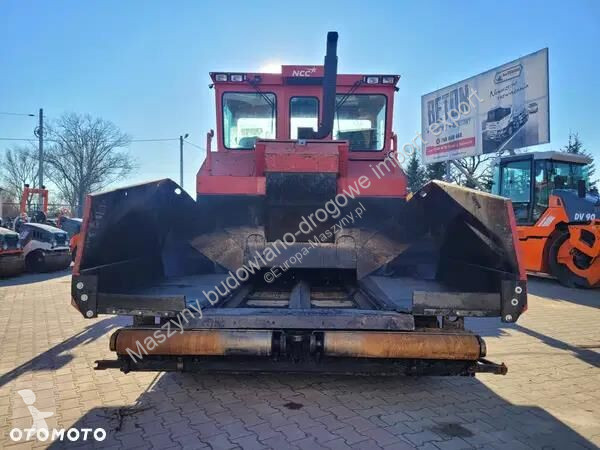 Дорожно-строительная техника ABG Titan 7820