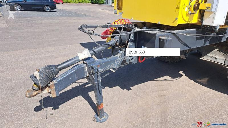 أشغال طرقية Bomag BS10