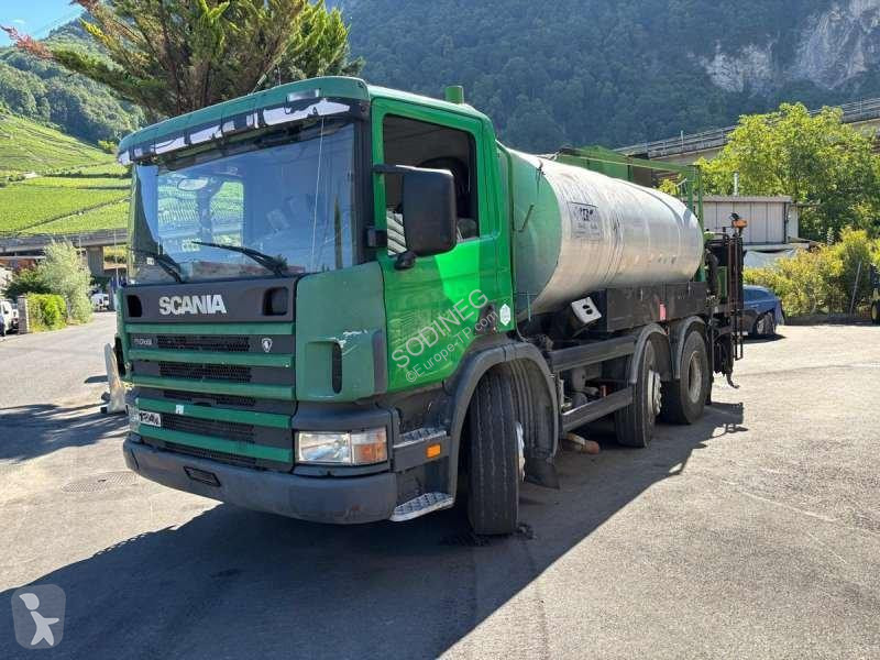Дорожно-строительная техника Scania 124L