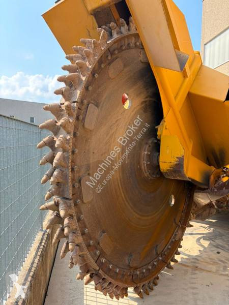 أشغال طرقية Vermeer RTX1250