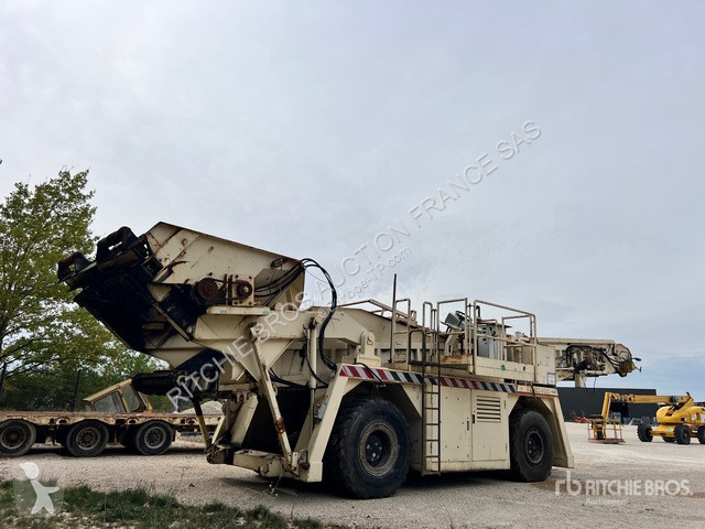 أشغال طرقية Franex  F392