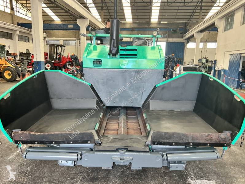 Пътностроителна техника Vögele SUPER 1300