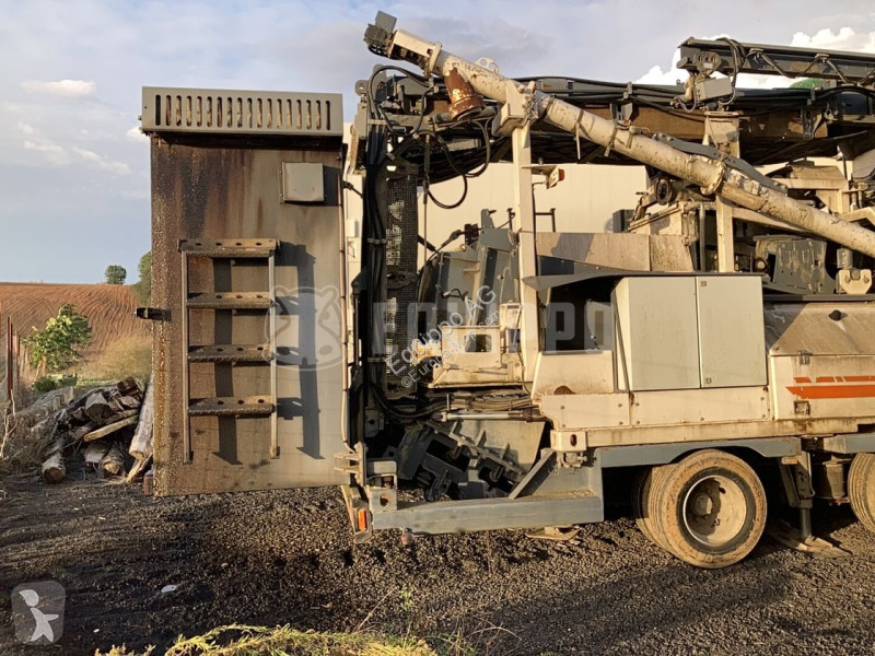 Cestné staviteľstvo Wirtgen KMA 200