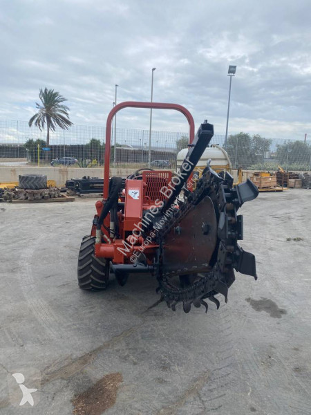Vejarbejde Ditch-witch