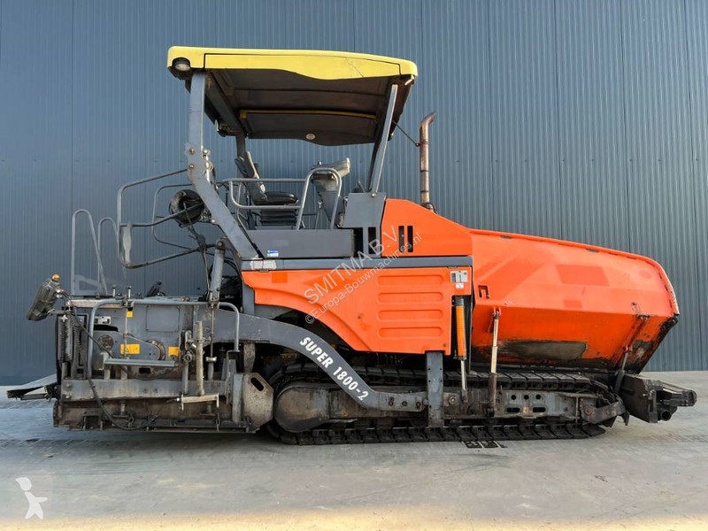 أشغال طرقية Vögele SUPER 1800-2