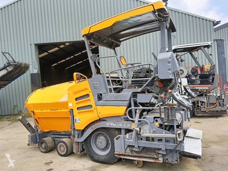Wegenbouw Vögele Super 1303-3i asfalt machine...