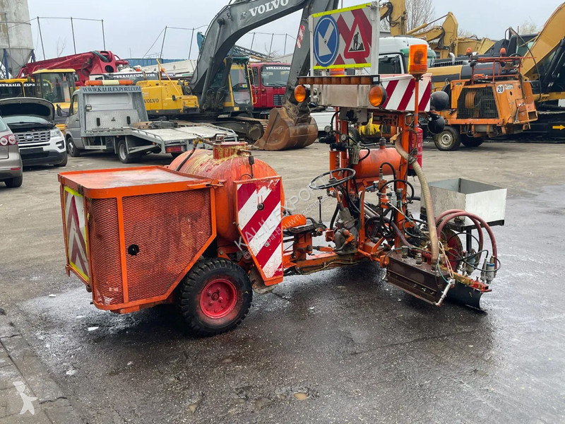 Дорожно-строительная техника Hoffmann H25 Road...