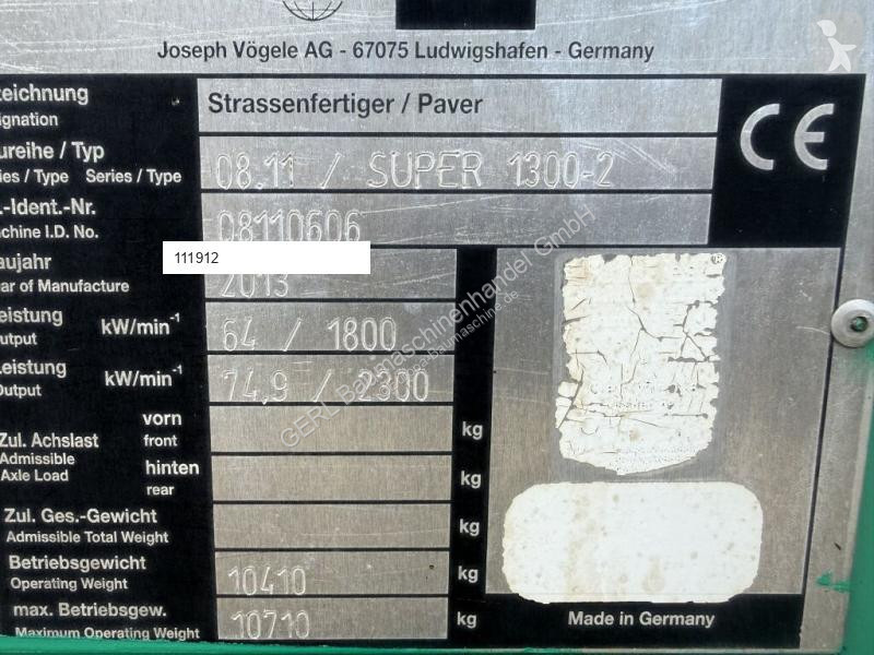 Vägarbeten Vögele Super 1300-2