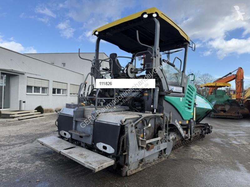 Vägarbeten Vögele Super 1800-3i