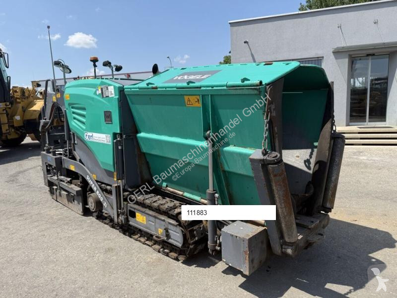 Vägarbeten Vögele Super 800-3i