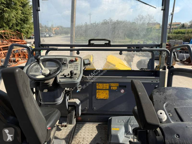 Wegenbouw Dynapac SD1800W
