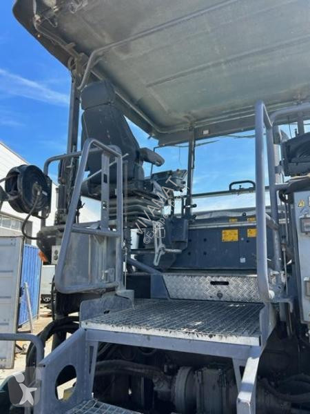 أشغال طرقية Ammann 700-3