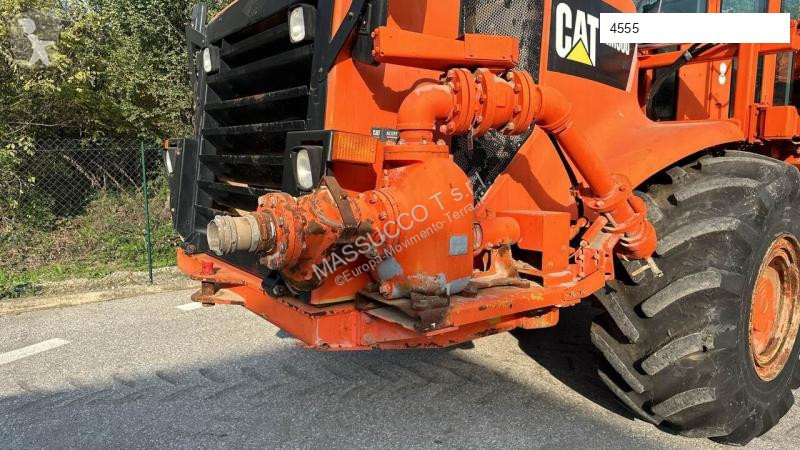 Wegenbouw Caterpillar
