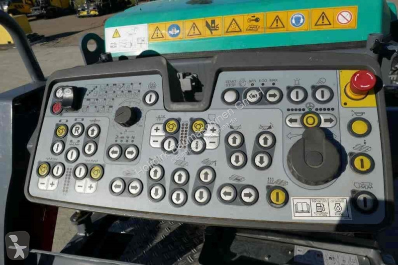Wegenbouw Vögele Super 800-3i
