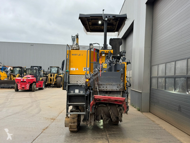 Wegenbouw Wirtgen W100CFI