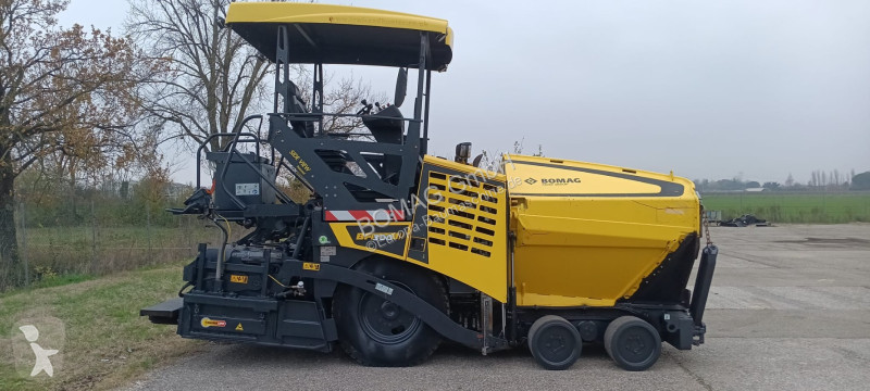 Cestné staviteľstvo Bomag  BF 300 P-2 S340-2 TV...