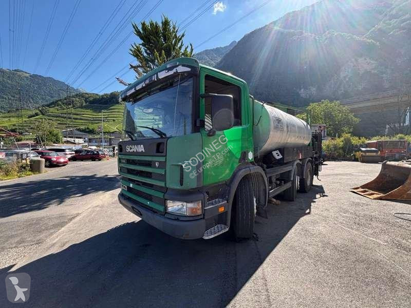 Дорожні роботи Scania  124L 6x2 4NB  BOUILLE ACMAR