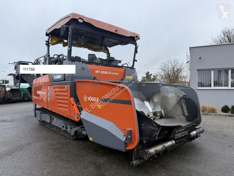 Vägarbeten Vögele MT 3000-2i Offset