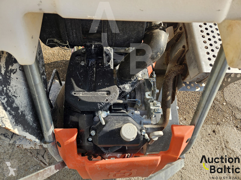 Travaux routiers Husqvarna FS524