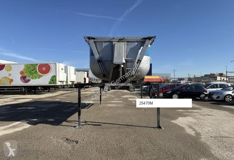 Vägarbeten  Betonmulde 10m³ isoliert