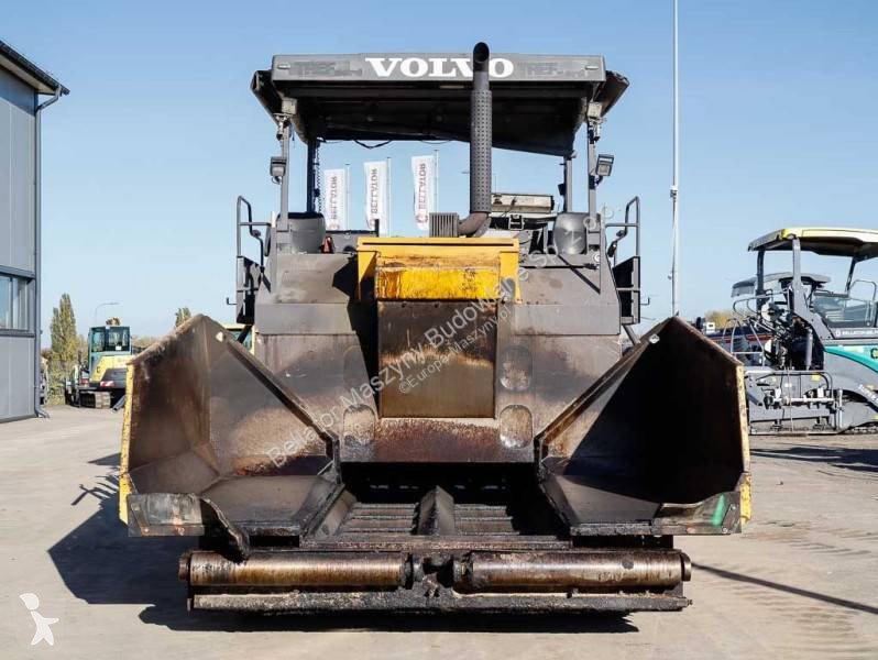 Echipamente pentru lucrari rutiere Volvo ABG 6820