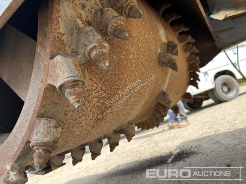 Echipamente pentru lucrari rutiere  AZ-480