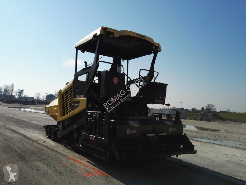 Obras públicas rodoviárias Bomag  BF 600 P-2...